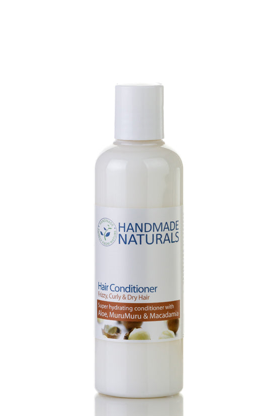 Organic ALOE, MURUMURU & MACADAMIA CONDITIONER for Frizzy/Curly & Dry Hair - 125 ML